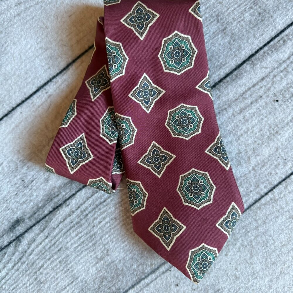 Vintage Christian Dior Monsieur Tie, 100% Silk, Maroon Geometric, SHIPS FREE!